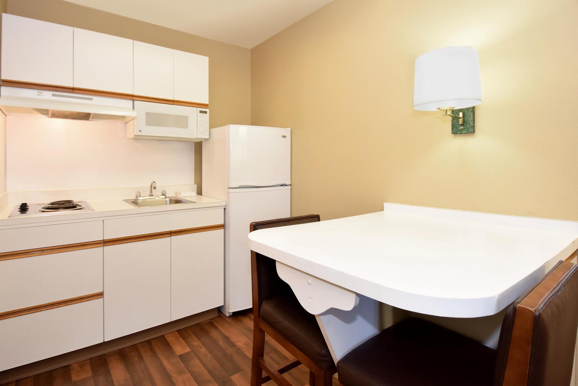 Extended America - Orange County - Spectrum Hotel 2*