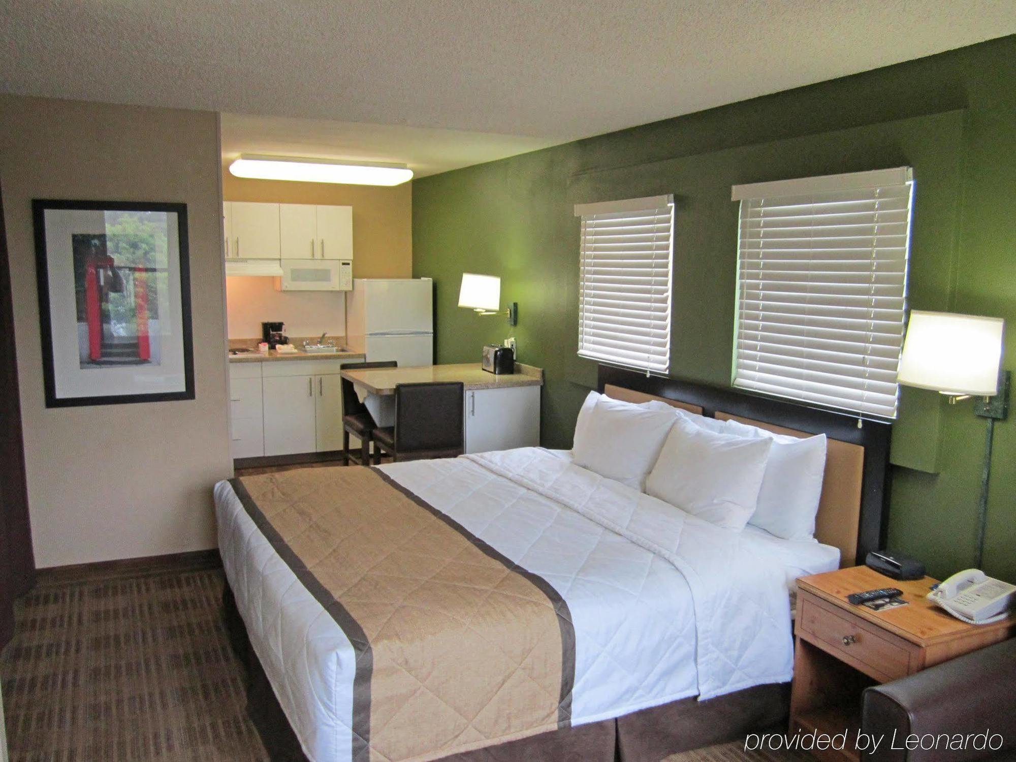 Extended America - Orange County - Spectrum Hotel 2*